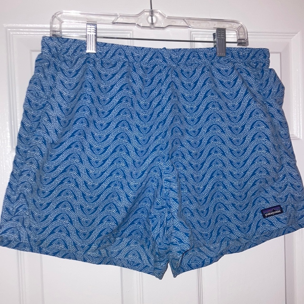 Women’s Patagonia Baggies Size L